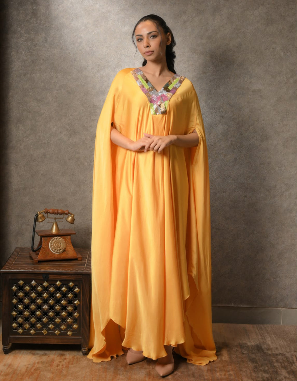 Mango drape